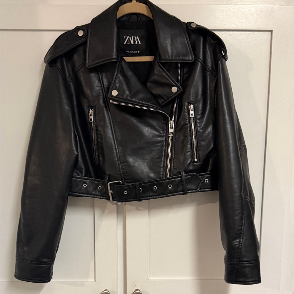 ZARA Black Cropped Leather Moto Jacket with Epaulettes
